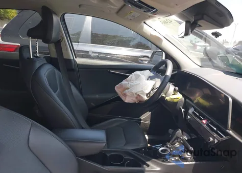 2023 Kia Niro Ev Wave from USA, damaged, VIN KNDCT3L10P5029456